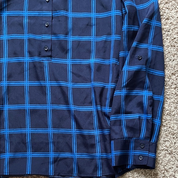 BUNDLE - Ann Taylor Navy Plaid (L) and Abstract Leaf Print (XL) Career Blouses - Picture 13 of 13